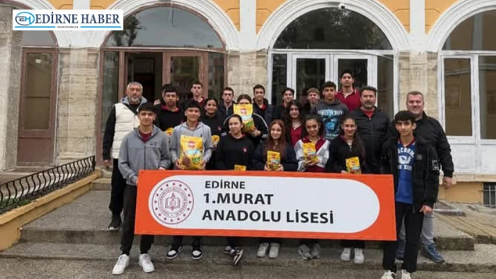 Lise öğrencilerinden örnek davranış