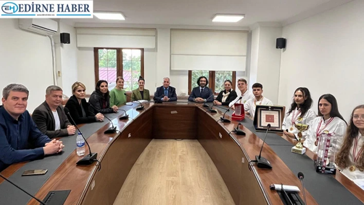 Meslek lisesi öğrencilerinden Türkiye üçüncülüğü