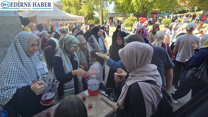 Mevlid-i Nebi coşkusu şerbet ikramıyla taçlandı