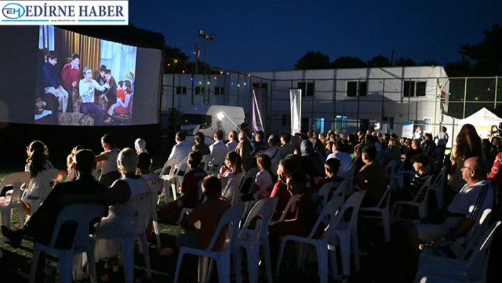 'Neşeli Günler' filminin gösterimi yapıldı