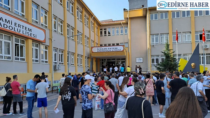 Öğrenciler Lise Geçiş Sınavına girdi