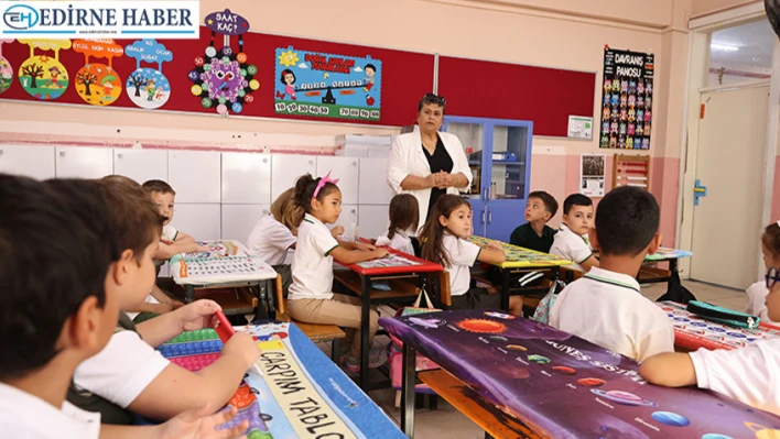 Okullarda ilk derste 'yeşil vatan' konusu işlendi