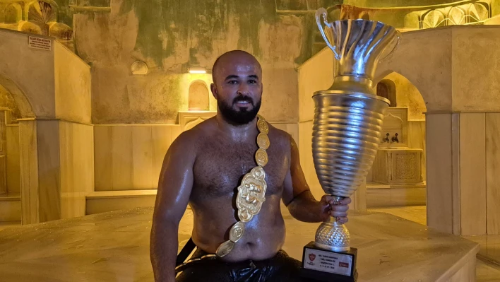 Okulu, pehlivan hamamı geleneğini sürdürdü
