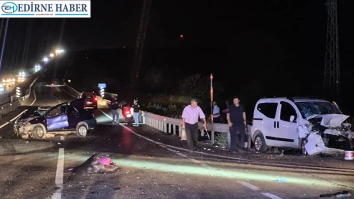 Otomobille araç çarpıştı: 5 yaralı