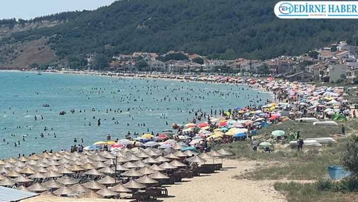 Saros Körfezi sahillerinde bayram yoğunluğu yaşanıyor