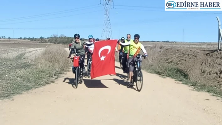 Şehitler anısına pedal çevirdiler