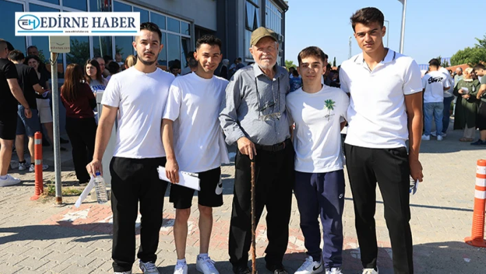 Sınavın en yaşlı adayı! 'Filozof hurdacı' 8. kez YKS'ye girdi