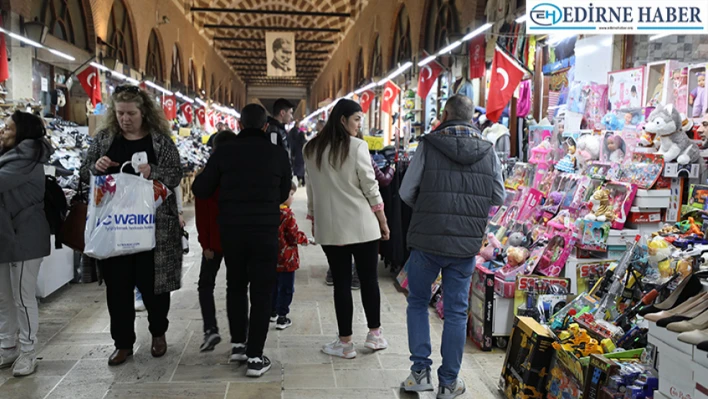 Sınır kapılarını transit geçiş için kullanan turistlerin kent turizmine kazandırılması hedefleniyor