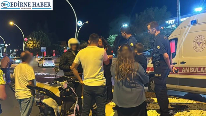 Taksi ile elektrikli motosiklet çarpıştı, 1 kişi yaralandı