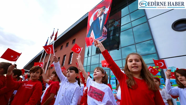 TED Edirne Koleji'nde Cumhuriyet coşkusu