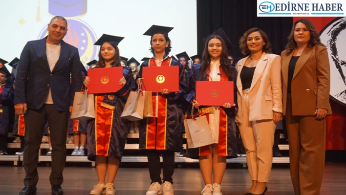 TED Edirne Koleji öğrencileri mezuniyet heyecanı yaşadı