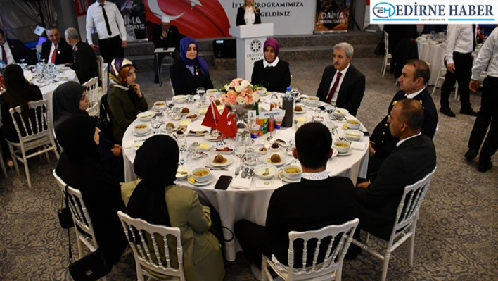 Tekirdağ'da şehit aileleri ve gaziler için iftar programı düzenlendi