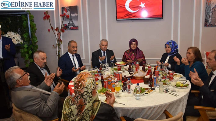 Tekirdağ Valisi Yıldırım, şehit aileleri ve gazilerle iftar yaptı