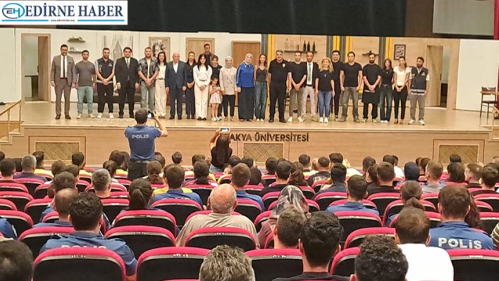Tiyatroyla farkındalık: Polis sahnede, mesaj net