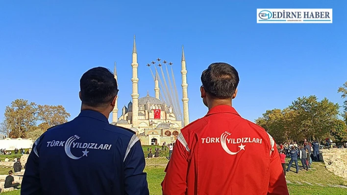Türk Yıldızları, prova uçuşuyla adeta nefes kesti