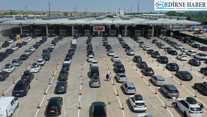 Türkiye'de Mayıs Ayında Trafiğe 210 Binden Fazla Araç Katıldı