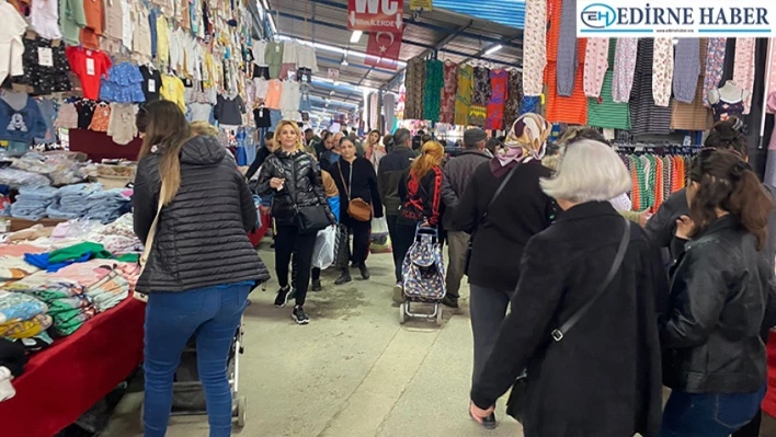 Ulus Pazarı en kalabalık günlerinden birisini yaşadı