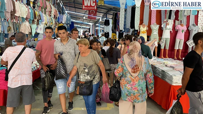 Ulus Pazarı her hafta olduğu gibi doldu taştı