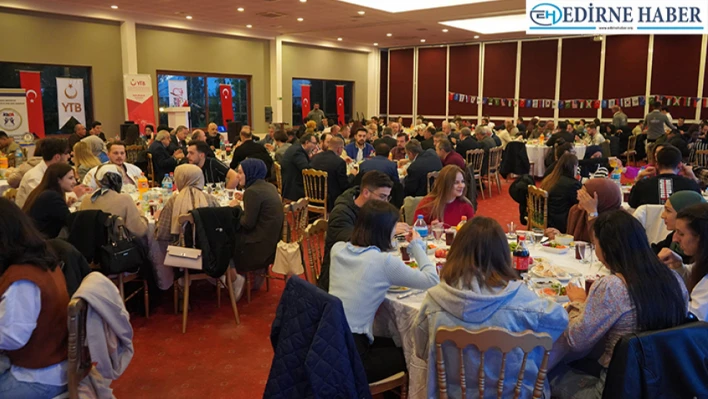 Uluslararası öğrenciler iftar programında bir araya geldi