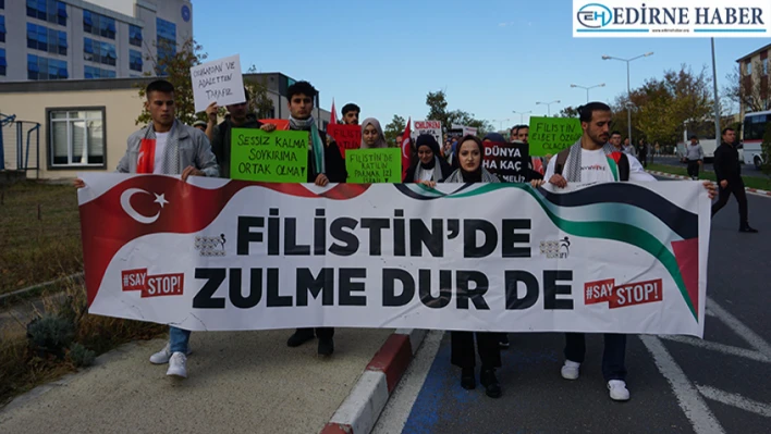 Üniversite öğrencileri Filistin'e destek için bir araya geldiler