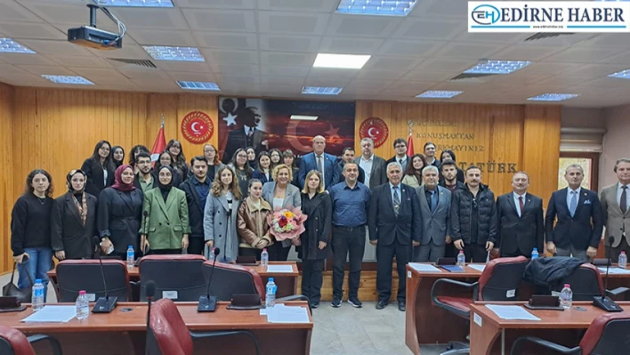 Üniversite öğrencileri meclisi ziyaret etti