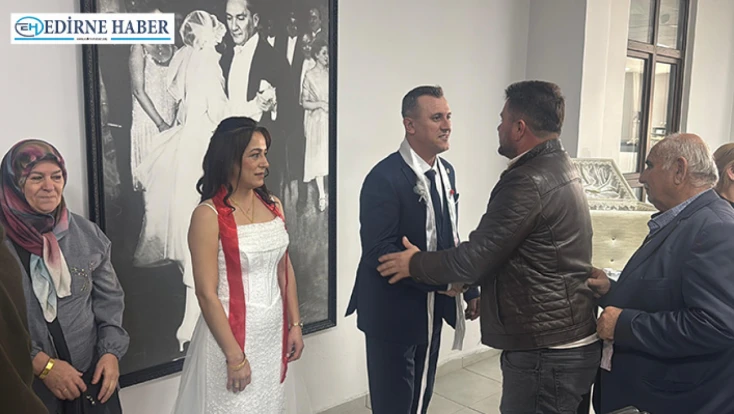 Nikah tarihini unutulmaz kılmak için 14 Şubat'ı seçtiler