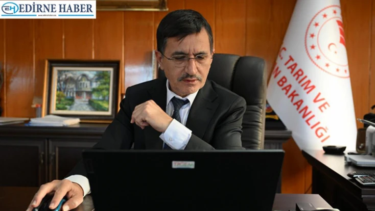 Trakya Tarımsal Araştırma Enstitüsü Müdürü Tülek, AA'nın 6 kategorideki 112 fotoğrafını inceledi