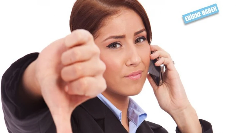 3 saatimiz telefon başında geçiyor