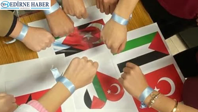 1. Murat Anadolu Lisesi'nden Filistin'e dayanışma