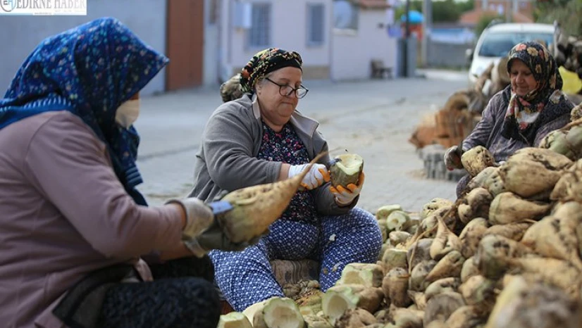 Şeker pancarı doğal pekmez olarak sofralarda yer alıyor