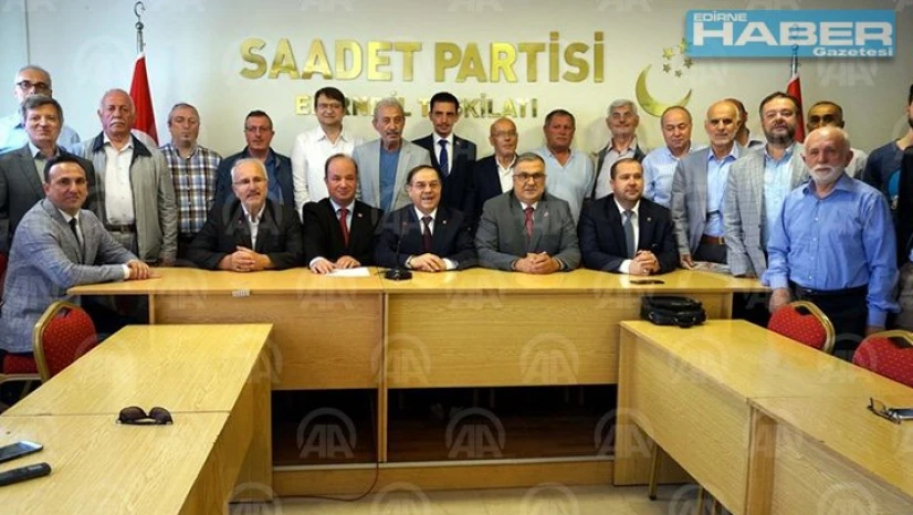 Saadet Partisi Adayları'nı tanıttı