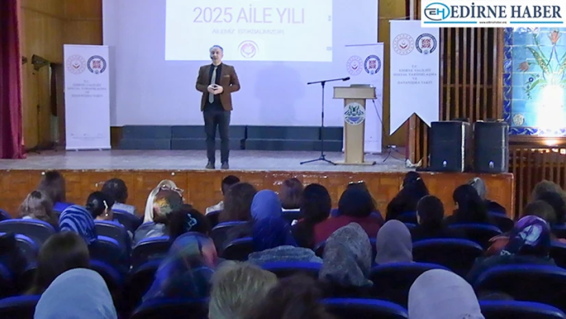 Aile Yılı'nda ebeveynlere çarpıcı uyarı: 'Ekranla büyütmeyin'