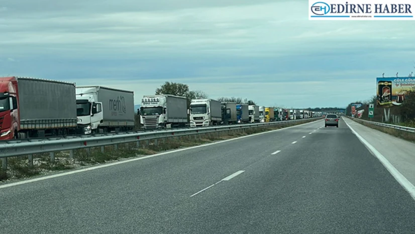 Bulgaristan'da 25 kilometrelik TIR kuyruğu oluştu