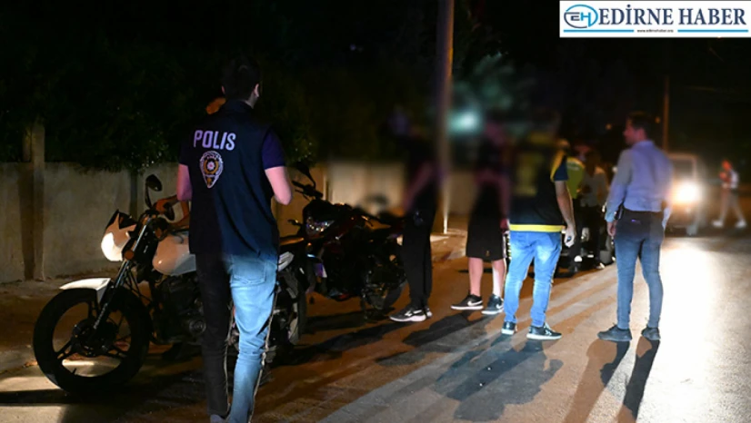 'Dur' ihtarına uymayan alkollü sürücü kovalamacayla yakalandı