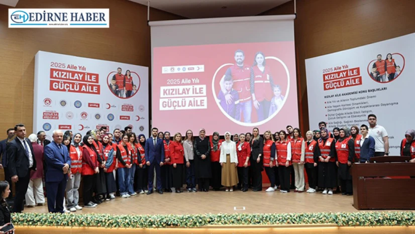 Göktaş, 'Çevrim İçi Aile Akademisi' açılış programına katıldı