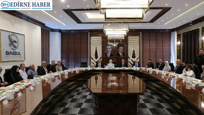 Göktaş, şehit yakınları ve gazilerle bir araya geldi