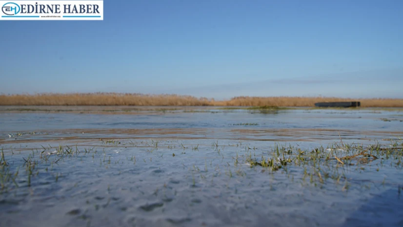 Göl Baba buz tuttu, doğa sessizliğe büründü