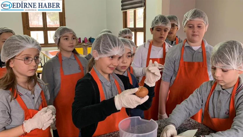 Küçük ustalar günlük yaşamı atölyede öğrendi