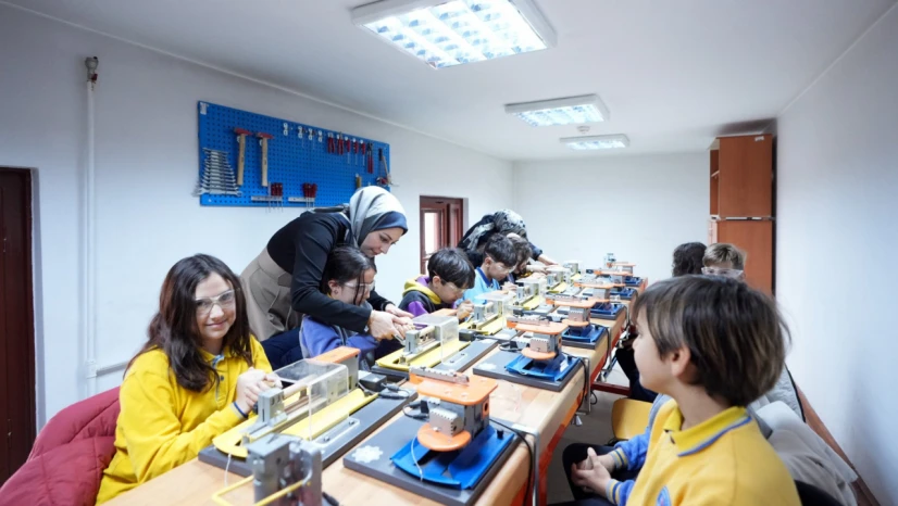 Kütüphaneler öğrenciler için eğitim atölyesine dönüştü