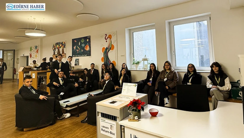 TED'li Öğrenciler KAMUN'25'te Türkiye'yi zirveye taşıdı