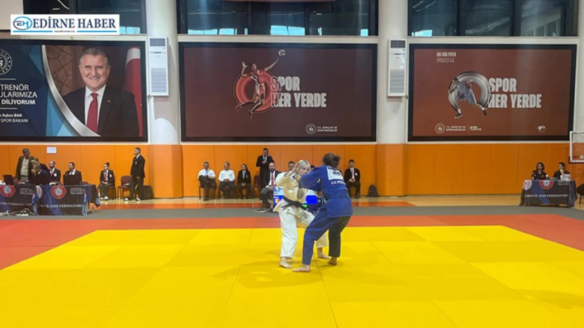 10 Ülkeden 149 judocu mindere çıktı