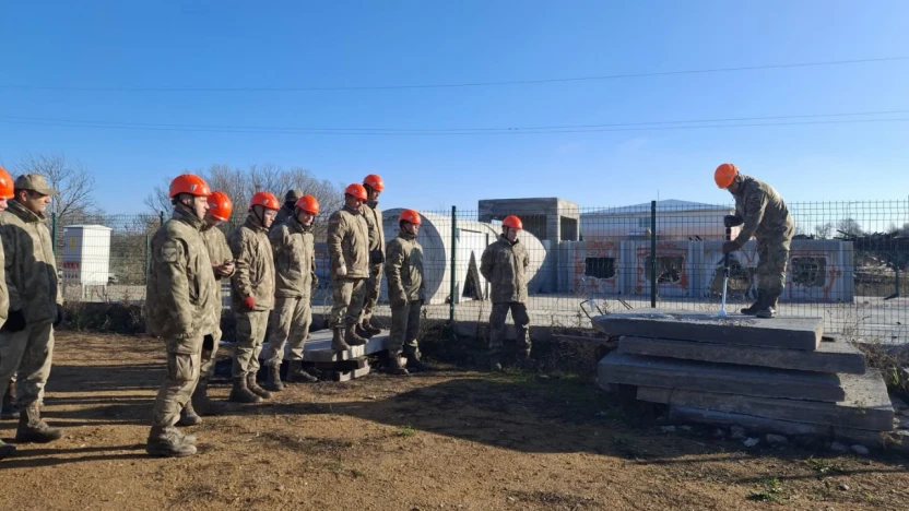 AFAD ve Türk Silahlı Kuvvetleri'nden ortak afet eğitimi