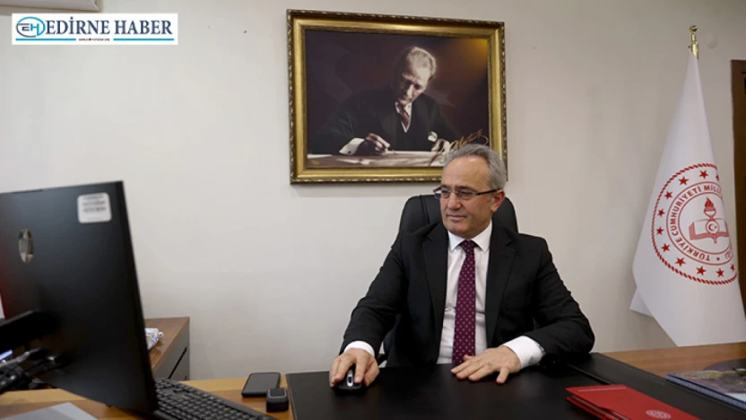 Alireisoğlu, Anadolu Ajansı'nın 6 kategorideki 112 fotoğrafını inceledi