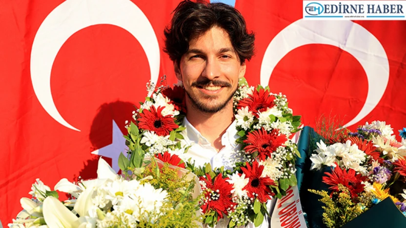 Dünya Ralli Şampiyonası'nda 'JWRC zaferi' kazanan Ali Türkkan coşkuyla karşılandı