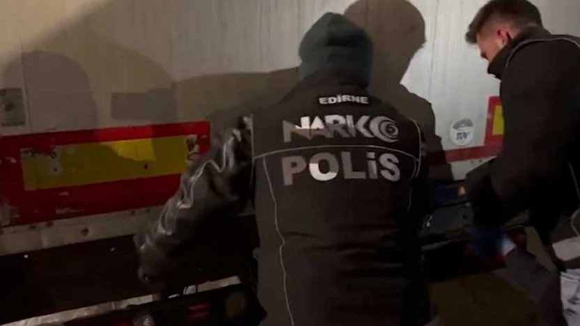 Edirne'de 289,7 kilo uyuşturucu ele geçirildi