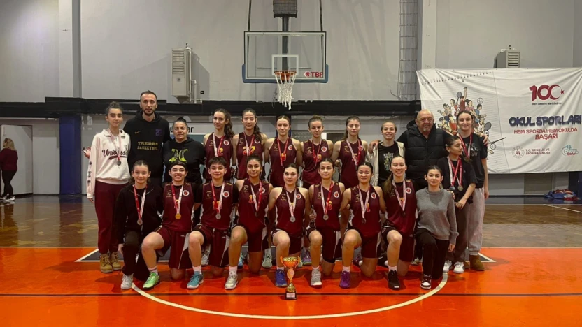 IC TREDAŞ Spor Kulübü U18 Kız takımı, il şampiyonu oldu