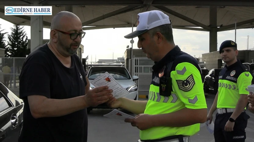 Jandarma her noktada görevde: Gurbetçiye güvenli yolculuk