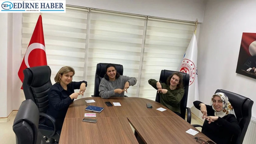 Kamu Personeline 'İşitme Engelli Bireylerle İletişim' eğitimi verildi