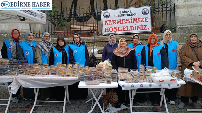 Müftülükten üniversite öğrencilerine destek kermesi