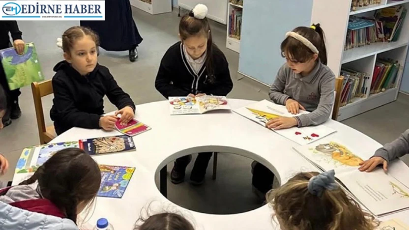 Öğrenciler 'Kütüphanelerdeyiz' etkinliğiyle okuma kültürüyle buluşuyor